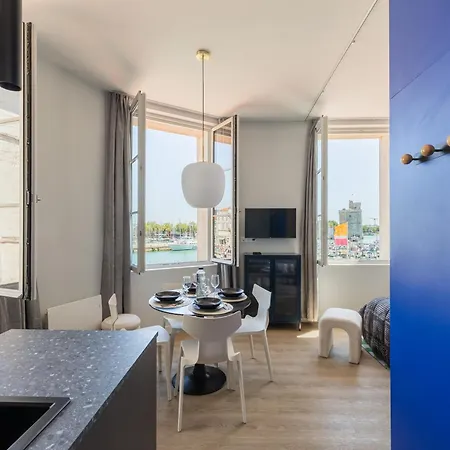 Chic Vue Imprenable Sur Le Vieux Port Apartment