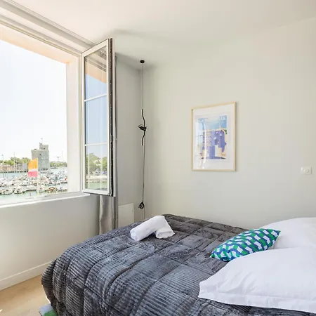 Chic Vue Imprenable Sur Le Vieux Port Apartment